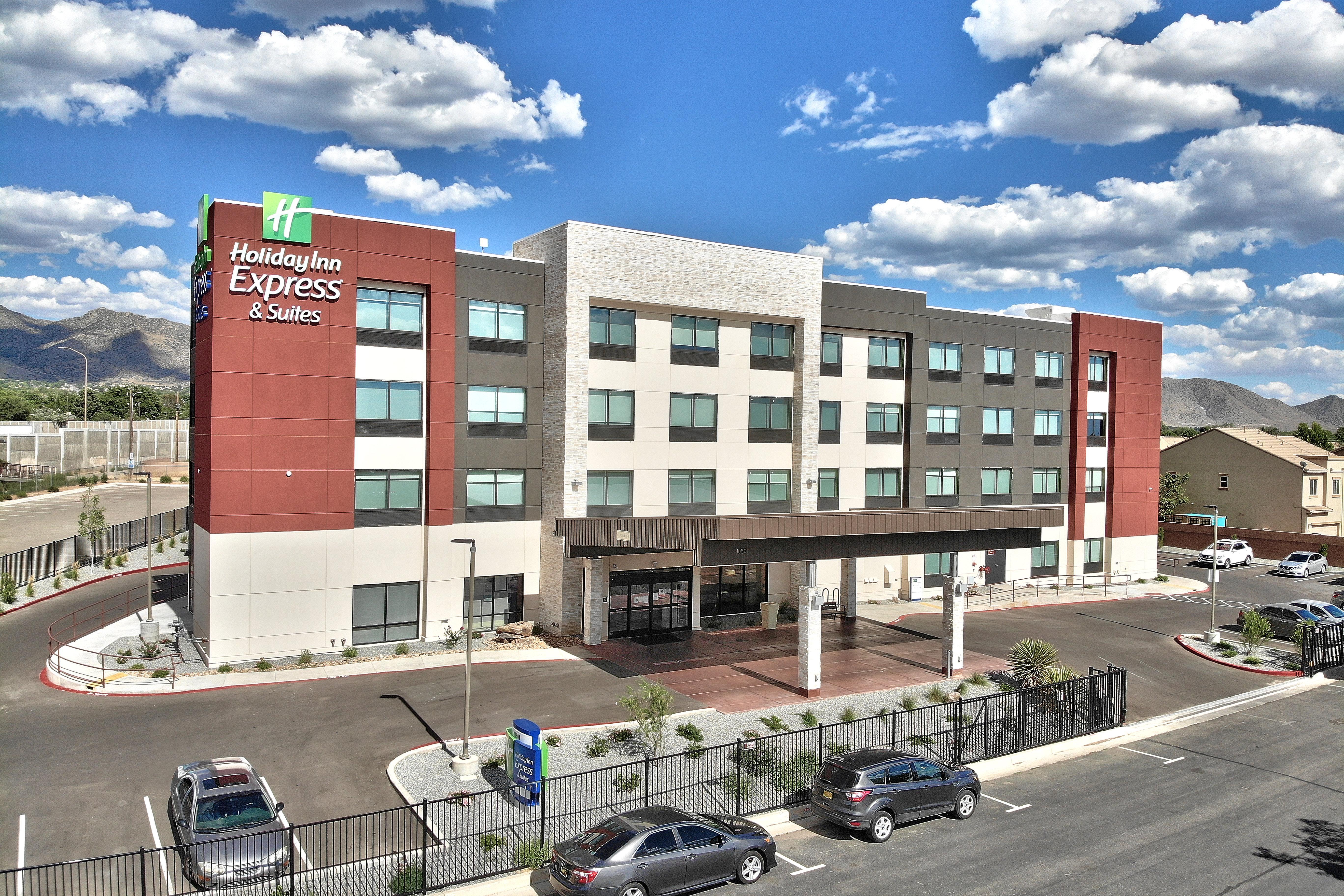 Holiday Inn Express & Suites - Albuquerque East By Ihg Esterno foto